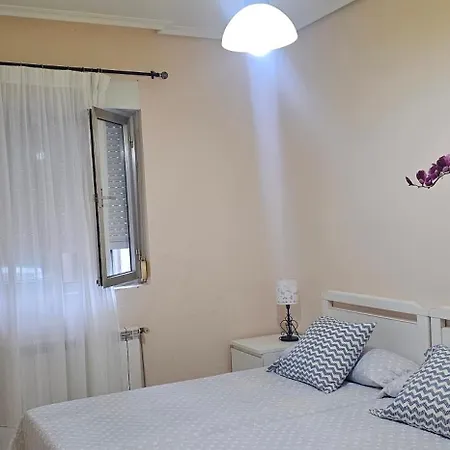 Liencres, Centrico, Planta Baja Apartment *