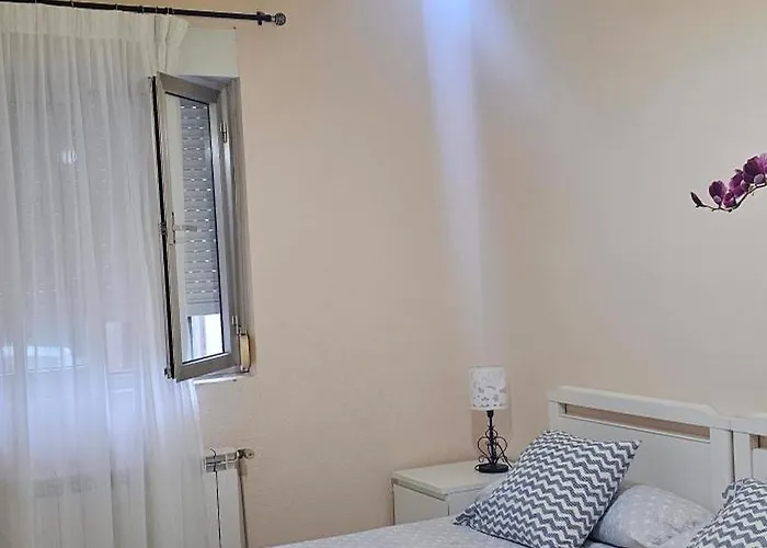 Liencres, Centrico, Planta Baja Apartamento *